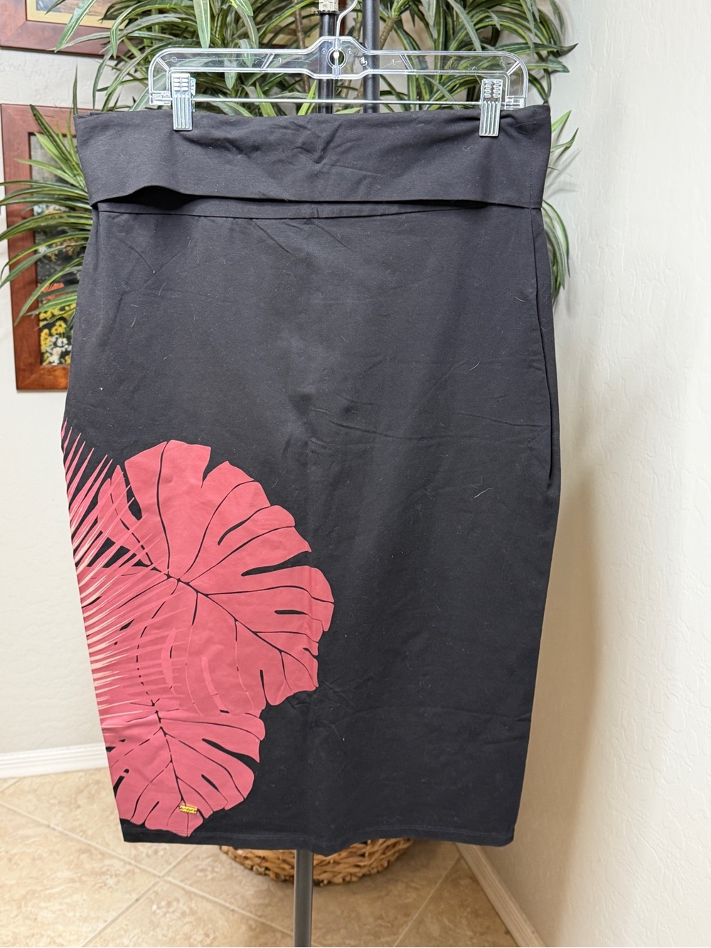 Tanoa Black Pencil Skirt with Pink Tropical Leaf Print